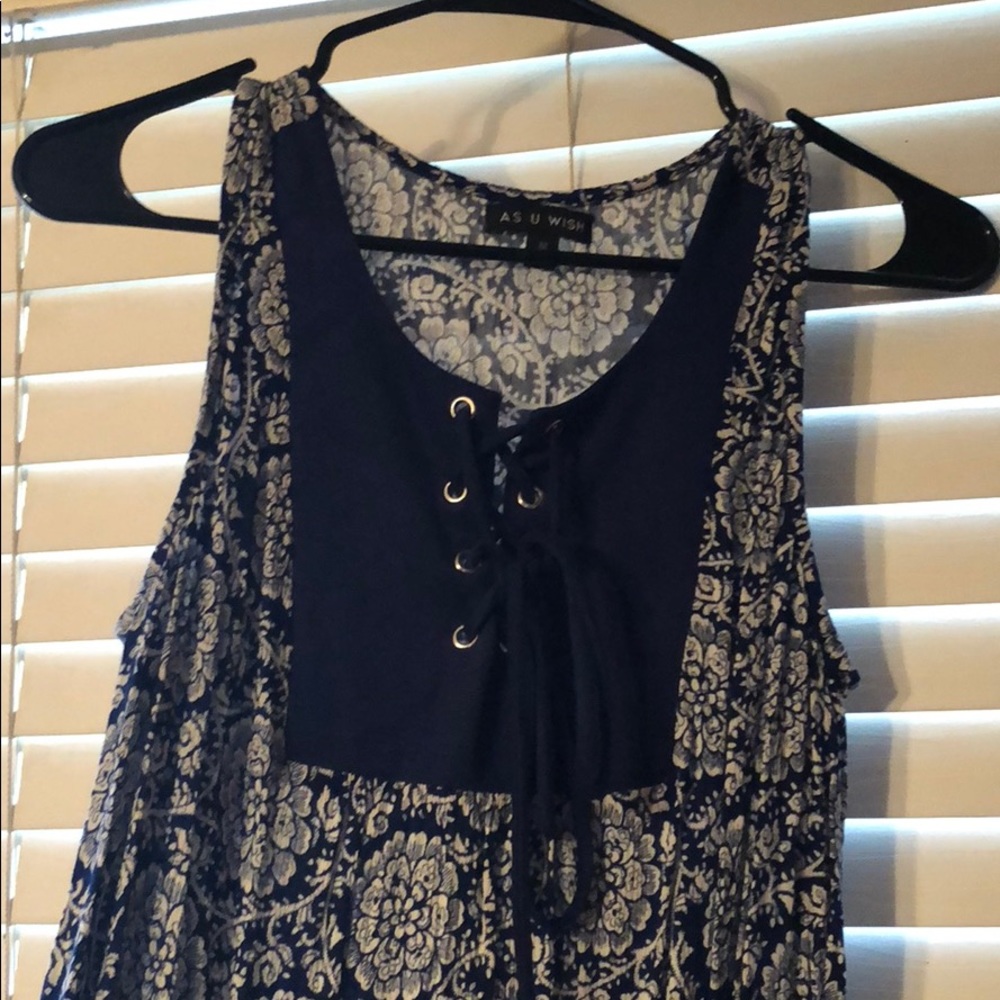 Blue/white floral dress